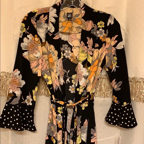 Roz & Ali kimono - Picture 3 of 7